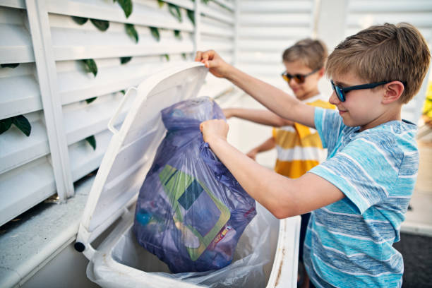 Best Estate Cleanout Services  in Longview, WA
